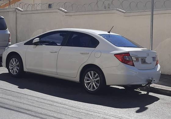 HONDA CIVIC 1.8 LXS 16V FLEX 4P MANUAL